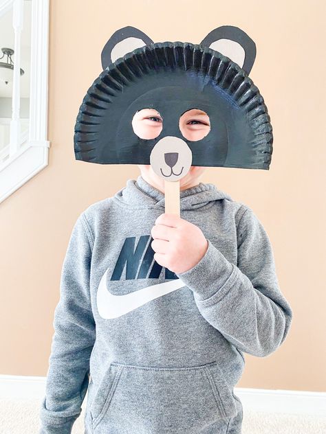 10 EASY Bear Crafts for Kids - ABCDee Learning Paper Plate Bear Mask, Teddy Bear Mask Craft, Black Bear Crafts Preschool, Brown Bear What Do You See Crafts, Black Preschool Crafts, Smokey The Bear Crafts For Preschool, Bear Projects For Preschool, Teddy Bear Preschool Craft, Bear Toddler Craft