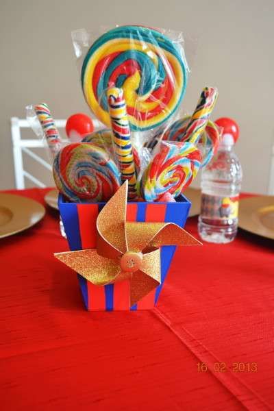 Circus Birthday Party Ideas, Carnival Baby Showers, Carnival Birthday Party Theme, Circus Carnival Party, Circus Decorations, Clown Party, Circus Theme Party, Circus Birthday Party, Candyland Party