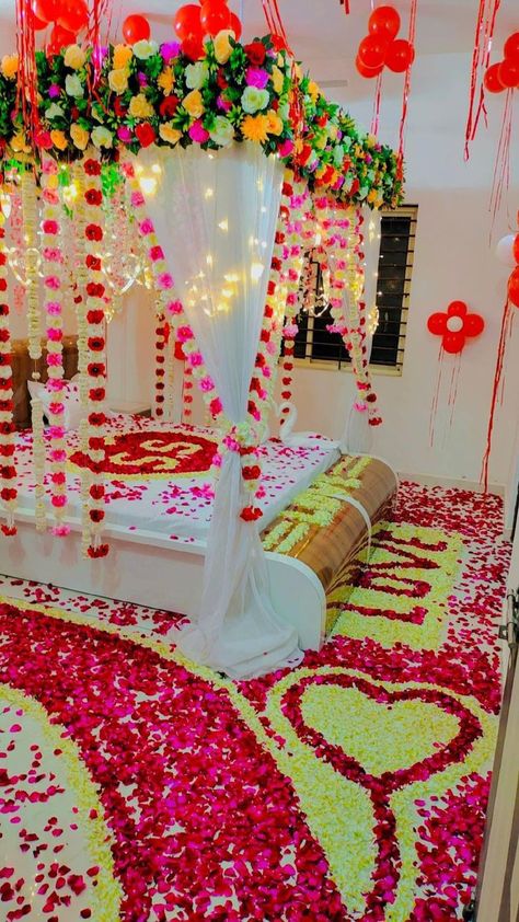 First Night Room, Wedding Night Bedroom, First Wedding Night, Wedding Night Room Decorations, Haidar Ali, Night Bedroom, Haldi Ceremony Decorations, Night Room, Romantic Room Decoration