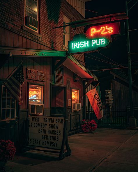 P-2's Irish Pub vintage neon sign at night, Tupper Lake, New York Pub Night, Old Pub, Vintage Neon Signs, Vintage Neon, Bonnie Clyde, Pub Signs, Dive Bar, Hotel Motel, Irish Pub