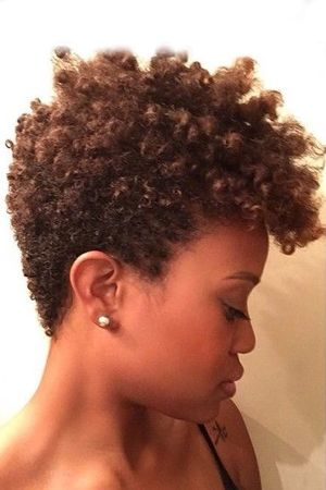 Tapered Cuts For Black Women, Fohawk Haircut, Natural Hair Long, Cabello Afro Natural, Short Natural Curly Hair, Short Natural Hair, Tapered Natural Hair, Twisted Hair, Natural Hair Cuts