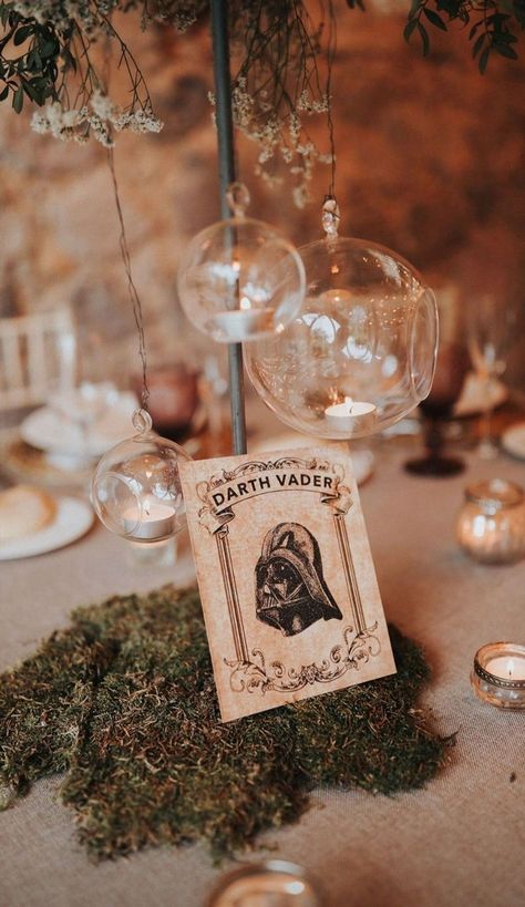 Star Wars Wedding Theme Ideas, Star Wars Wedding Decorations, Slytherin Wedding, Star Wars Party Decorations, Tea Party Table Settings, Star Wars Wedding Theme, Bottle Centerpieces, Star Wars Wedding, Star Wars Wallpaper