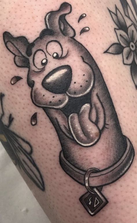 Family Guy Tattoo, 90s Flash Tattoo, Filler Tattoos, Horrible Tattoos, 90s Tattoos, Live Tattoo, Traditional Style Tattoo, Famous Tattoos, Tattoo Fails