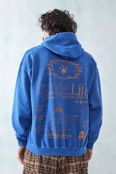 UO Navy Inside Life Hoodie | Urban Outfitters UK Tour Merchandise, Mens Printed T Shirts, Men's Graphic Tees, Mens Hoodies, Blue Fits, Printed T Shirts, Mens Sweatshirts Hoodie, Casual Pullover, Mens Graphic Tee