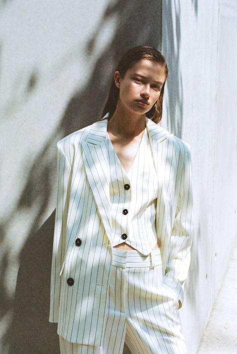 10 Winter Trends That Will Be Around Well Into 2024 | Who What Wear White Pinstripe Suit Women, White Pinstripe Pants Outfit, Pinstripe Suit Women, Pinstripe Waistcoat, Blazer Off White, Fitted Waistcoat, Stripe Suit, Striped Suit, Pinstripe Pants