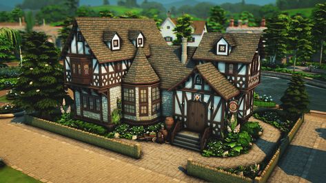 Sims 4 Tudor House, Sims 4 Tudor, Medieval Tavern, Sims Freeplay Houses, Sims Medieval, Tudor Cottage, Sims 4 Speed Build, Sims Free Play, Sims 4 House Plans