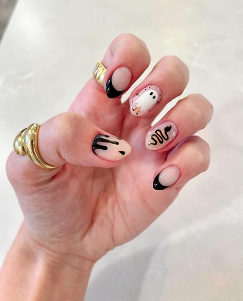 it’s happeninggg HALLOWEEN nails! 👻🎃 • throwback to 2022 to start off the spooky season, can’t wait to show you the nail sets I’ve already done this year SAVE FOR INSPO BECAUSE SHE CUTE 🖤 • @luminary_nail_systems @madam_glam @luxapolish • • #halloweennails #nailart #naildesign #fallnails #lemon8 Nail Ideas Fall, Nails Shapes, Pastel Pumpkins, Halloween Nail Ideas, Scream Halloween, Madam Glam, Cute Halloween Nails, Nails Trends, Nail Sets