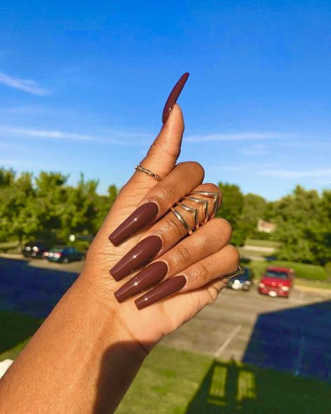 Chocolate Nails, Emerald Nails, Coffin Nails Long, Dark Nails, Nails Long, Brown Nails, Hot Nails, Coffin Nails Designs, Pretty Acrylic Nails