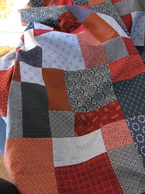 Quilting Blog - Cactus Needle Quilts, Fabric and More: Three Six Nine Masculine Quilts Patterns, Rustic Quilts Ideas, Masculine Quilts Ideas, Quilt Patterns For Men, Masculine Quilt Patterns, Flannel Quilt Patterns, Masculine Quilts, Hand Quilting Patterns, Rustic Quilts