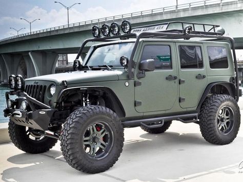 OD Jeep Wrangler 2  DEFIANTLY MY FAVORITE WRANGLER YET! Types Of Jeeps, Jeep 2014, Jeep Ika, Green Jeep Wrangler, Black Jeeps, E90 Bmw, Green Jeep, Bug Out Vehicle, Cool Jeeps