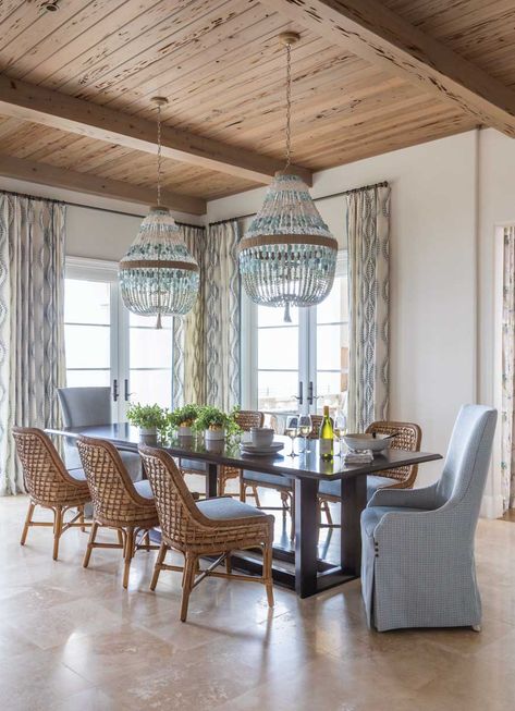 Design Evolution Modernizes Ponte Vedra Beach Home - Florida Design Coastal Dining Room Lighting, Beach House Dining Room, Florida Interior Design, Pecky Cypress, Coastal Dining Room, Beach Dining, Coastal Dining, Stylish Dining Room, House Dining Room