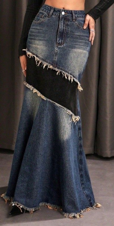 Upcycle Jeans Skirt, Fashion Collection Inspiration, Moda Denim, Diy Jeans, Shein Icon, Upcycle Jeans, Denim Skirt Women, Fish Tail, Model Outfits