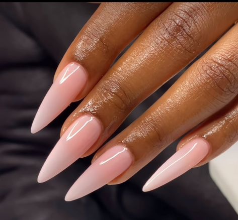 Baby Bloomer Nails, Almond Nails Black Women, Baddie Essentials, Nails Black Women, 90s Nails, Black Almond Nails, Pink Chrome Nails, Hello Nails, Glamour Nails