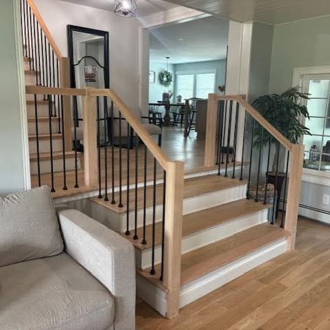 🚀 Project Spotlight: Modern Railings in a Bi-Level Home 🏡 Check out this stunning transformation! We’ve installed a sleek metal and wood railing system featuring black metal bars and medium dark-stained posts, perfectly matched to the flooring for a seamless, modern look. Whether you’re updating your space or starting from scratch, this design is all about clean lines and cohesive style. ✨ Ready to elevate your home’s aesthetic? Let’s create something beautiful together! ✨ ☎️Call us for a ... Steel Banister, Bi Level Homes, Modern Railing, Staircase Railing, Staircase Railing Design, Wood Railing, S Aesthetic, Wood And Steel, Railing Design