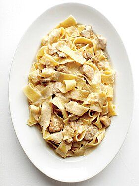 Creamy Chicken Sauce, Quick Italian Recipes, Creamy Sauce For Chicken, Pappardelle Recipe, Chicken Sauce Recipes, Pappardelle Pasta, Pasta Cremosa, Chicken Sauce, Creamy Pasta Dishes