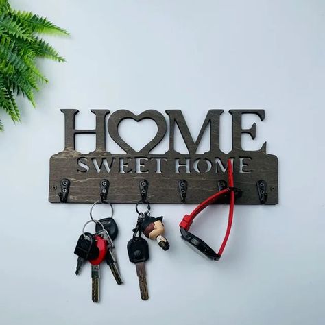 Ready for an epic shopping spree? Black Metal Key Hanger, at a mind-blowing price of $20.00 Don't wait! #WallArt #WallDecor #InnovativeDesign #WallSculpture #UniqueInteriors #SpaceTransformation #ElegantDecor #DecorGoals #StatementDecor #HomeAccents Metal Key Holder, Key Holder Wall, Astuces Diy, Key Rack, Entryway Organization, Wall Key Holder, Key Hanger, Key Organizer, Key Hooks