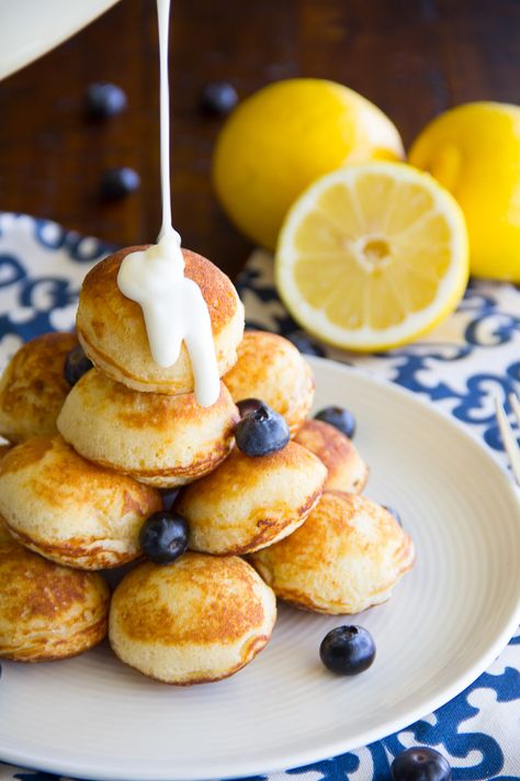 Blueberry Pancake Bites, Pancake Poppers, Lemon Blueberry Pancakes, Blueberry Pancake, Pancake Bites, Blueberry Pancakes, Think Food, Lemon Blueberry, Breakfast Brunch Recipes