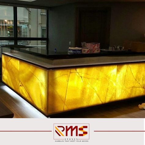 This is one of the most popular Italian marble for flooring in India. If you want to give a unique pattern then Onyx is the option. It adds brightness in your room. Follow @rmsstonex for more Find the best quality Imported Marbles at @rmsstonex Reach us at +91-9929546645 Visit our website : www.rmsstonex.com ⁠ #Onyxmarble #onyxmarbleflooring #breccia #brecciaauroramarble #brecciaauroraflooring #belgiumblackimportedmarble #blackmarquinomarble #blackmarquino #blackmarquinomarblekishangarh #rmss Design Kitchen Set, Onyx Bar, Bar Counter Design, Home Wet Bar, Marble Bar, Pub Design, Game Room Bar, Hotel Room Design, Onyx Marble