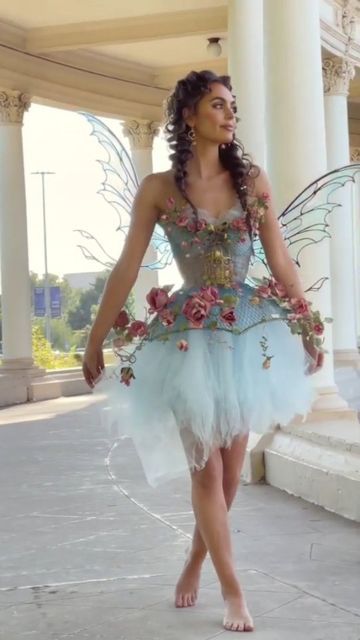 HAREM's Couture on Instagram: "Fairy! 🧚‍♂️🧚‍♀️ 💃🎥@jackiewyers Corset by @fioricouture  🌸🕊 #BalboaPark 🌱 wings by @hellofaerie & earrings by @jewellery.blossom 🌸 #fairy #fairytale #corset #vintage #fairycoreaesthetic #fioricouture #jackiewyers" Jackie Wyers, Garden Fairy Costume, Fairy Corset, Profile Video, Fairy Princess Costume, Fairycore Fashion, Fairy Cosplay, Fairy Outfit, Fairy Festival