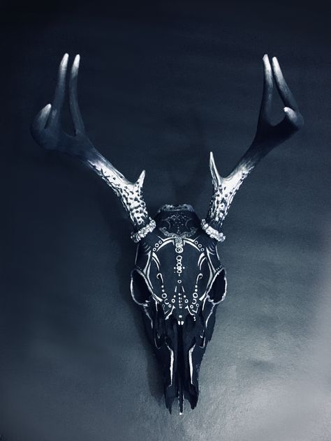 #skull #deer #art #artist #breesweetack #black #silver #etsy #etsyshop #wisconsin #artwork #creative #original #forsale Buck Skull, Painted Deer Skulls, Painted Animal Skulls, Animal Skull Decor, Deer Skull Art, Cow Skull Decor, Cow Skull Art, Skull Crafts, Arte Peculiar