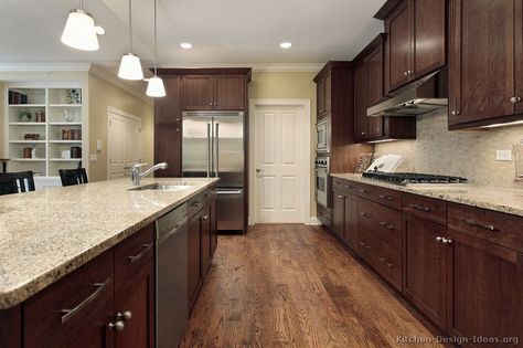 Kitchen Colors with Walnut Cabinets | ... of Kitchens - Traditional - Dark Wood, Walnut Color (Kitchen #65 Modern Walnut Kitchen, Walnut Kitchen Cabinets, Dark Wood Kitchen Cabinets, Model Dapur, Pantry Sign, Dark Wood Kitchens, Walnut Kitchen, Wood Floor Kitchen, Kabinet Dapur