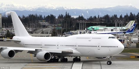 Confidential: Boeing does not identify VIP customers, but past buyers of customised planes have been multi-millionaires and heads of state Boeing 747 8 Intercontinental, Boeing 747 8, Commercial Plane, First Plane, Jumbo Jet, Boeing Aircraft, Boeing 787, Air Force One, Commercial Aircraft