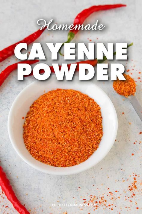 Cayenne Pepper Recipes, Hot Pepper Recipes, Homemade Dry Mixes, Homemade Hot Sauce, Dehydrated Vegetables, Spice Mix Recipes, Homemade Spice Blends, Spicy Seasoning, Homemade Spices