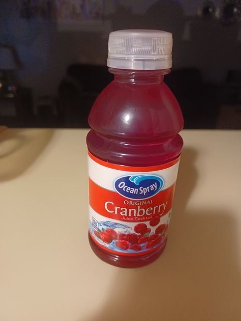 Cranberry Juice Ocean Spray, Cranberry Juice Aesthetic, Juice Aesthetic, Ocean Spray Cranberry, Cranberry Juice Cocktail, Florida Life, Kitty Accessories, Ocean Spray, Berry Juice