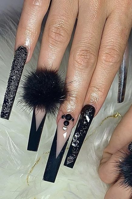 Pompom Nails, Long Black Acrylic Nails, Pom Pom Nails, Black Bling Acrylic Nails, Black Birthday Nails, Glitter Toe Nails, Long Black Nails, Snake Nail, Acrylic Nails Nude