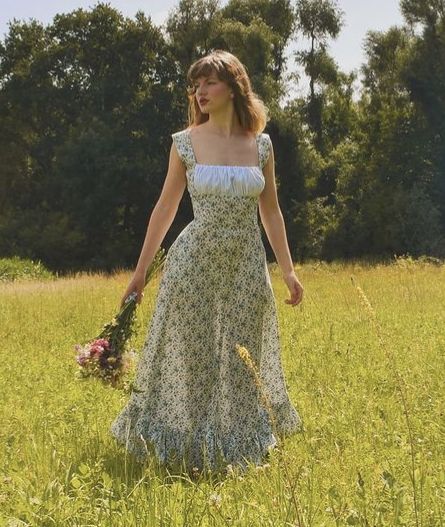 Cottage Core Sundress, Trad Wife Dress, Trad Wife Fashion, Trad Wife Outfit, Trad Wife Aesthetic, Cottage Core Dresses, Country Romance, Wife Clothes, Cottagecore Outfit