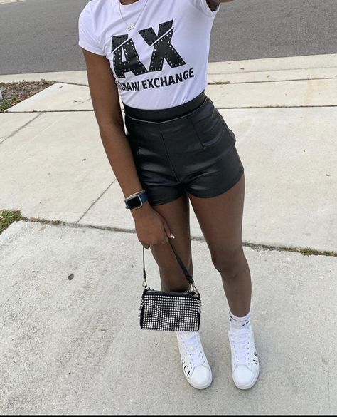 Armani Exchange Women, Cute Birthday Outfits, Stylish Party Dresses, Women Outfits, Armani Exchange, Birthday Outfit, White Shorts, Everyday Wear, Party Dress