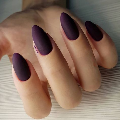 Beautiful Purple Nails, Purple Nails Art, Purple Nail Art Designs, Dark Purple Nails, Pretty Manicures, Purple Nail Art, Nail Design Video, Gel Acrylic Nails, Nail Colors Winter