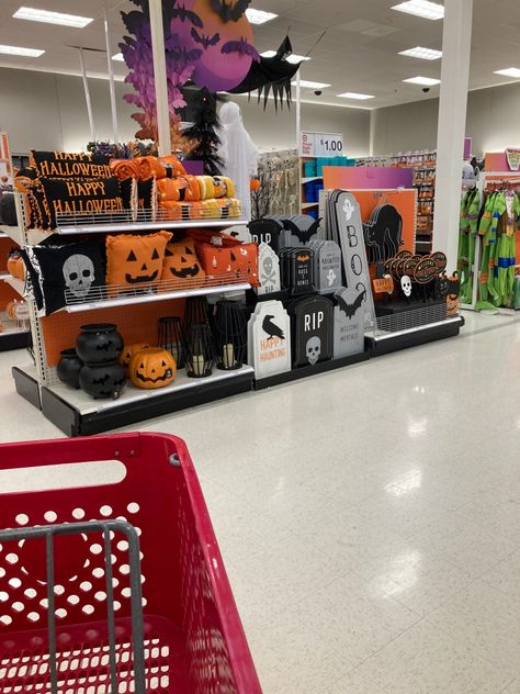 My Halloween finds at Target this year. Halloween Walmart, Halloween Target, Target Shopping, Halloween Sleepover, Target Halloween, Boo Basket, Halloween 2023, Halloween Items, Healthy Lifestyle Inspiration