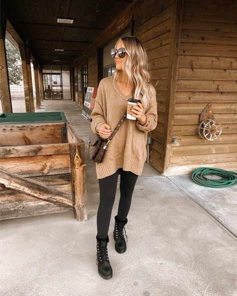 Photographer Outfit, Nashville Outfits, Trendy Fall Outfits, Outfit Inspo Fall, Fall Fashion Outfits, Outfits Women, Casual Fall Outfits, Autumn Fashion Women, Winter Fashion Outfits