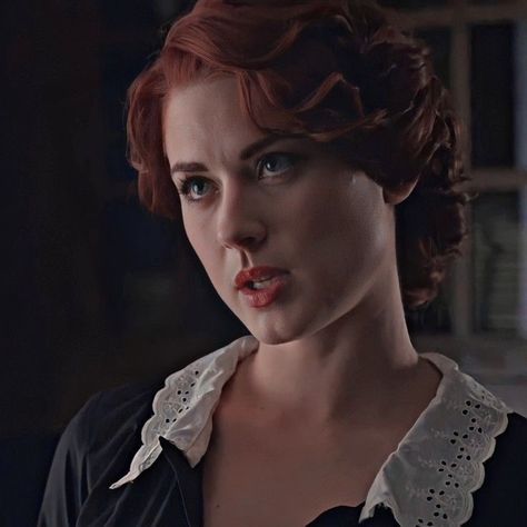 moira o'hara in ahs murder house. Ahs Maid, Moira Ahs, Ahs Tattoo, Moira O Hara, American Horror Story Characters, Ahs Cast, Alexandra Breckenridge, Journal Aesthetic, Horror Story