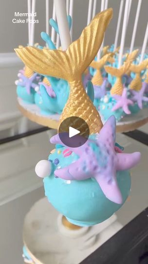 Mermaid Cake Pops, Bakery Cupcakes, Mermaid Ideas, Cake Pop Designs, Pops Cake, Cap Cake, Mermaid Cupcakes, Crystal Cake, Chocolate Food