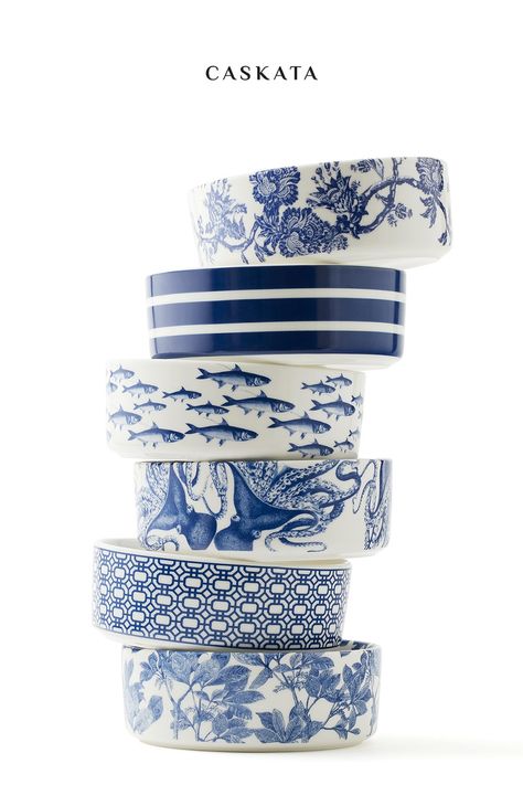 Kitchen Mudroom, Beautiful Dinnerware, Blue And White Dinnerware, Classic Dinnerware, Blue Dinnerware, Large Scale Floral, White Dinnerware, Porcelain Dinnerware, Garden Gate