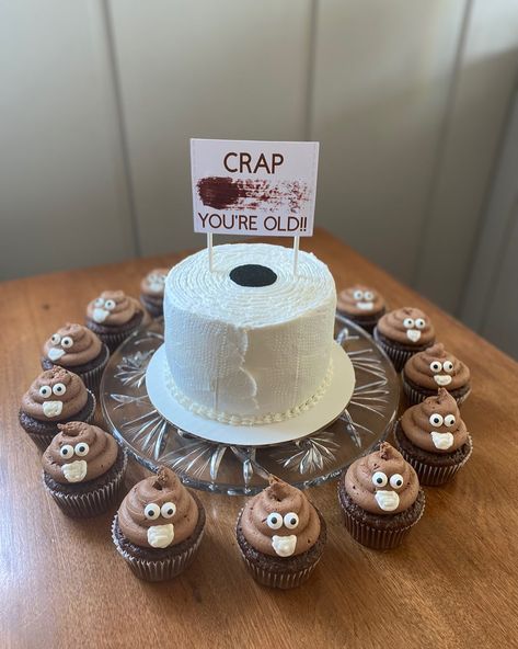 Crap you’re Old 💩💩💩 - Cakes by Tammy Baltimore | Facebook Old Cake, Emoji Birthday Party, Emoji Birthday, Decorated Cakes, Fancy Cakes, Piece Of Cakes, Let Them Eat Cake, Cake Cookies, Eat Cake