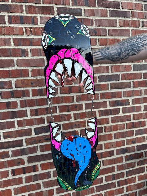 Custom Skateboard Deck Deep Sea Monster Vibes Cool Skateboard Decks, Skateboard Art Design Ideas, Skateboard Design Ideas, Skate Deck Art, Backyard Skatepark, Skateboard Artwork, Skateboard Ideas, Custom Skateboard Decks, Skate Vibes