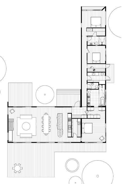 Welcome to Arkular's L-shaped Jindabyne dream. The home is split into two wings allowing the occupants to acclimatise and adapt to the extreme weather conditions year-round. Bedrooms, a library, and a study/office are all included, ensuring the space is equipped for a working-from-home lifestyle. The two wings allow the house to expand or constrict depending on the number of occupants. #architecture #scandi #interiordesign #japandi #wabisabi #prefab #modular #sustainablearchitecture My House Plans, Classic House Plans, Practical House, L Shaped House Plans, Prefab Modular Homes, L Shaped House, Duplex Floor Plans, Duplex Plans, 2 Storey House Design