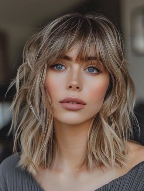 Short Choppy Bob With Curtain Bangs, Shadow Root With Bangs, Bangs In Your 40s, 2024 Bangs Trend, Long Bob With Bangs Fine Hair, Blonde Balayage Bangs, Voluminous Curtain Bangs, Lob With Fringe, Bangs 2024