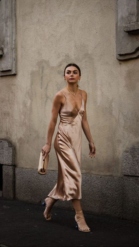 Slip Dress Street Style 2023, Champagne Slip Dress Outfit, Satin Dress Street Style, Slip Dress Street Style, Allegra Shaw, Silk Dresses Outfit, Satin Outfit, Slip Dress Outfit, Gender Norms