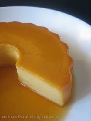 Creme Caramel, Puerto Rican Recipes, Flan, Holiday Recipes, Caramel, Portugal, Favorite Recipes, Cheese, Cake