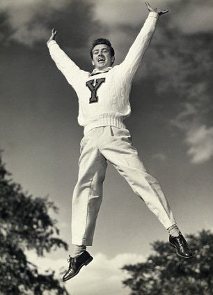 Being a cheerleader for men in the Twenties and Thirties was as respected as being the quarterback himself and a role that many past American presidents played.  (PHOTO:  A Yale cheerleader) Male Cheerleaders, Cheerleading Jumps, Cheerleading Stunt, Cheerleading Hairstyles, Cheerleading Pictures, Cheer Hair, Cheerleading Uniforms, Cheer Stunts, Senior Guys