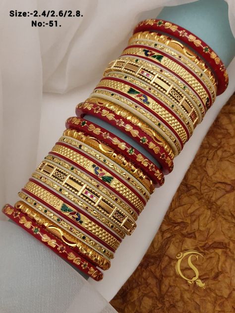 Isha Borah, Colourful Bangles, Wedding Bangles, Unique Bridal Jewelry, Bangle Design, Thread Bangles Design, Mangalsutra Design, Black Beads Mangalsutra Design, Bengali Bride