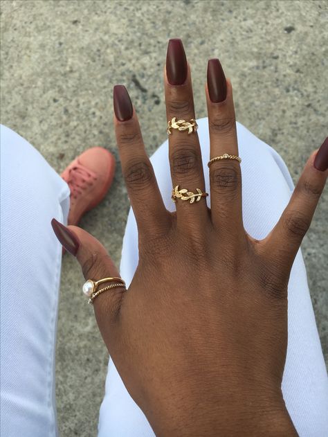 Nail Design On Brown Skin, Best Nails For Dark Skin, Brown Nails For Black Women, Fall Nails Dark Skin Black Women, Nails On Brown Skin Black Women, Dark Nails On Dark Skin, Nails Acrylic Brown Skin, Chocolate Nails On Dark Skin, Black Women Nails Polish Dark Skin