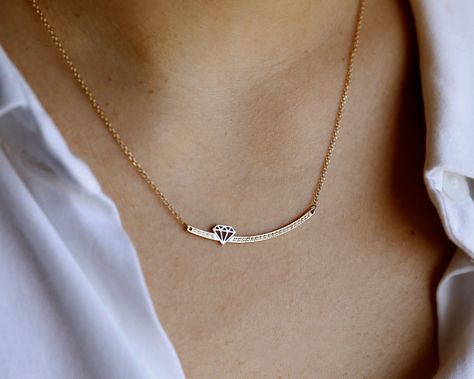 9K Gold Diamond Shape Bar Necklace by AvestyleJewels on Etsy Diamond Symbol, Ring Chain, Turtle Necklace, Gold Bar Necklace, Turtle Pendant, Gold Diamond Necklace, Pet Necklace, Rose Gold Necklace, Minimalist Necklace