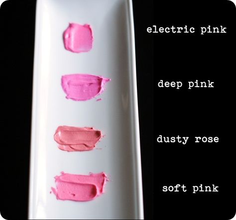 The difference between 4 Americolor pinks (Bake@350). Helpful information. Icing Color Chart, Rose Frosting, Food Coloring Chart, Rose Icing, Colouring Tips, Cookie Tips, Cookie Techniques, Frosting Ideas, Fondant Tips