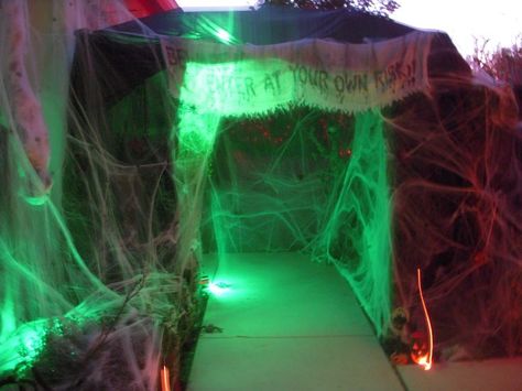 Creepy Cave from a pop up canopy Scary Halloween Entrance Ideas, Halloween Pop Up Canopy Decorating Ideas, Pop Up Tent Haunted House, Haunted Canopy Tent, Haunted House Tent Ideas, Spider Tunnel Halloween, Halloween Pop Up Tent Decorations, Homemade Haunted House Ideas, Halloween Canopy Decorating Ideas