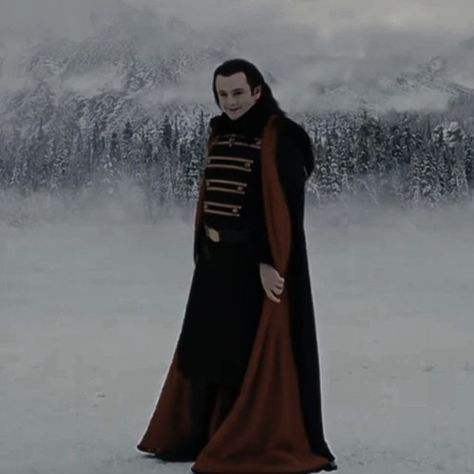 Aro Twilight, Volturi Aesthetic, Twilight Volturi, Immortal Husbands, Aro Volturi, David Michael, Twilight Fans, Michael Sheen, Twilight Saga